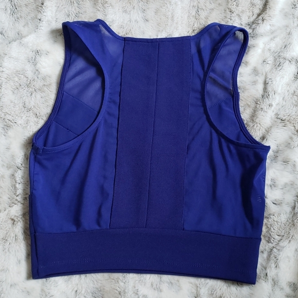 Urban Outfitters Crop Top-Size S - Picture 2 of 7